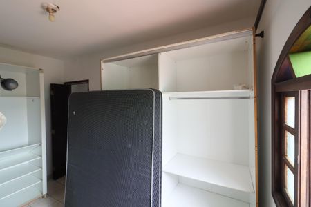 Casa à venda com 70m², 2 quartos e sem vagaQuarto 2