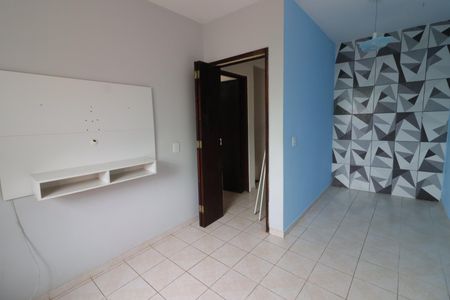 Quarto 1 de casa à venda com 2 quartos, 70m² em Bandeiras, Osasco