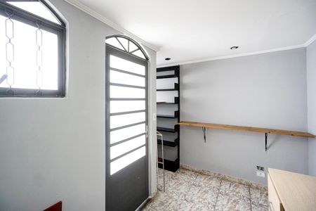 Casa para alugar com 160m², 3 quartos e 3 vagasEscritório