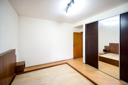 Casa para alugar com 160m², 3 quartos e 3 vagasSuíte
