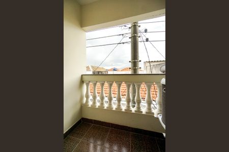 Casa para alugar com 160m², 3 quartos e 3 vagasVaranda