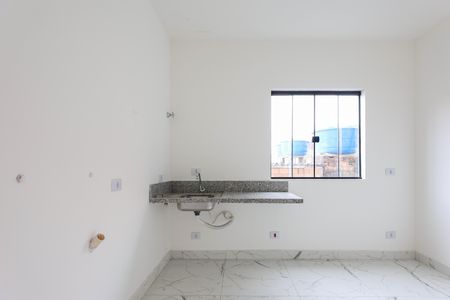 Cozinha de kitnet/studio para alugar com 1 quarto, 27m² em Jardim Clementino, Taboão da Serra