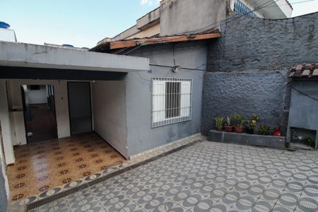 Casa para alugar com 150m², 2 quartos e 2 vagas Casa para alugar com 150m², 2 quartos e 2 vagasGaragem