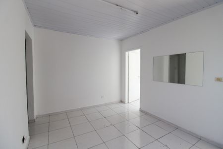 Casa para alugar com 150m², 2 quartos e 2 vagas Casa para alugar com 150m², 2 quartos e 2 vagasSala