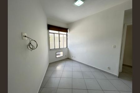 Apartamento para alugar com 77m², 2 quartos e 1 vagaQuarto 2
