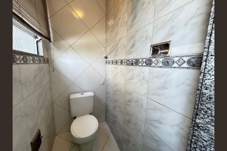 Apartamento para alugar com 77m², 2 quartos e 1 vagaBanheiro de serviço