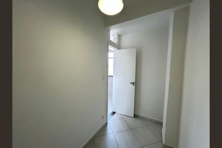 Apartamento para alugar com 77m², 2 quartos e 1 vagaQuarto de Serviço