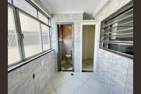 Apartamento para alugar com 77m², 2 quartos e 1 vagaÁrea de Serviço