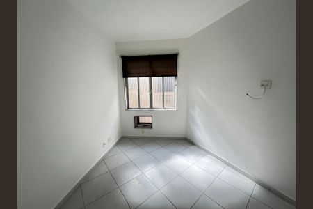 Apartamento para alugar com 77m², 2 quartos e 1 vagaQuarto 1