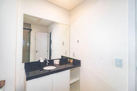 Banheiro  de kitnet/studio para alugar com 1 quarto, 23m² em Centro Histórico, Porto Alegre