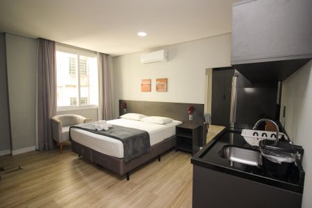 Sala/Cozinha de kitnet/studio para alugar com 1 quarto, 23m² em Centro Histórico, Porto Alegre