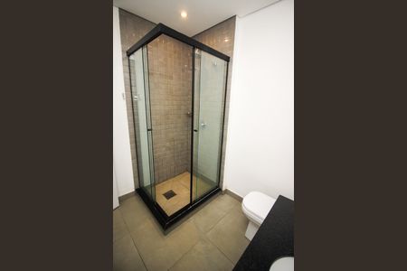 Banheiro de kitnet/studio para alugar com 1 quarto, 23m² em Centro Histórico, Porto Alegre