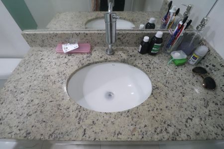 Apartamento para alugar com 130m², 3 quartos e 2 vagas Apartamento para alugar com 130m², 3 quartos e 2 vagasBanheiro Suíte 3