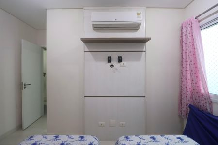 Apartamento para alugar com 130m², 3 quartos e 2 vagas Apartamento para alugar com 130m², 3 quartos e 2 vagasSuíte
