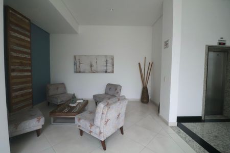 Apartamento para alugar com 130m², 3 quartos e 2 vagas Apartamento para alugar com 130m², 3 quartos e 2 vagasHall de entrada
