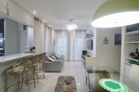 Apartamento para alugar com 130m², 3 quartos e 2 vagas Apartamento para alugar com 130m², 3 quartos e 2 vagasSuíte