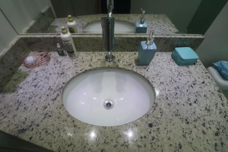 Apartamento para alugar com 130m², 3 quartos e 2 vagas Apartamento para alugar com 130m², 3 quartos e 2 vagasBanheiro Suíte