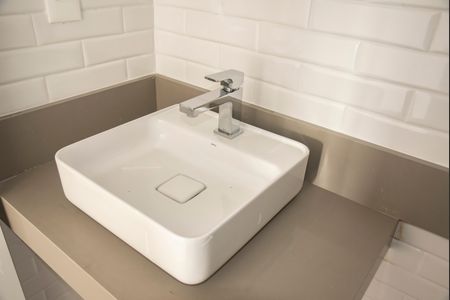 Apartamento à venda com 69m², 2 quartos e 1 vagaBanheiro 