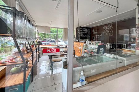 Apartamento à venda com 67m², 3 quartos e 1 vaga Apartamento à venda com 67m², 3 quartos e 1 vagaCafé