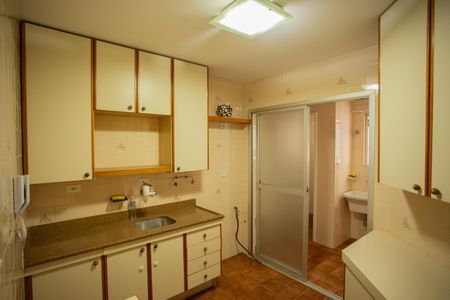 Apartamento para alugar com 76m², 2 quartos e 1 vaga Apartamento para alugar com 76m², 2 quartos e 1 vagaCOZINHA