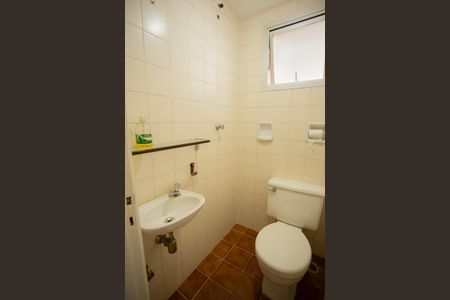 Apartamento para alugar com 76m², 2 quartos e 1 vaga Apartamento para alugar com 76m², 2 quartos e 1 vagaLAVABO DA ÁREA DE SERVIÇO