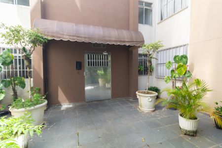 Apartamento para alugar com 52m², 2 quartos e 1 vagaÁrea comum