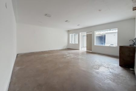 Casa para alugar com 297m², 3 quartos e 8 vagasEdícula - Salão Gourmet