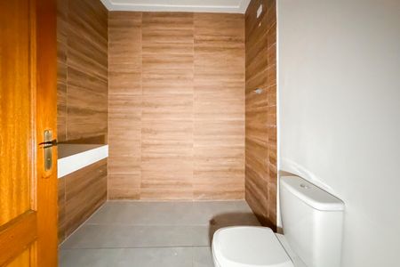 Casa para alugar com 297m², 3 quartos e 8 vagasBanheiro Social