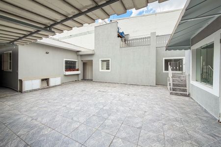 Casa para alugar com 297m², 3 quartos e 8 vagasÁrea Externa