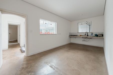 Casa para alugar com 297m², 3 quartos e 8 vagasCozinha