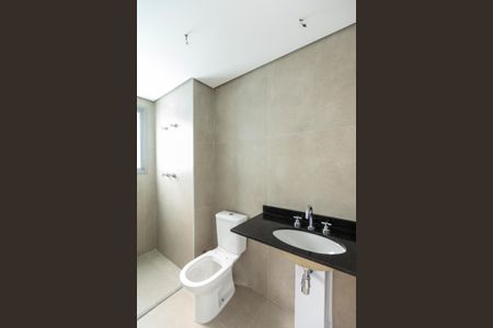 Apartamento à venda com 139m², 3 quartos e 2 vagasBanheiro da Suíte 1