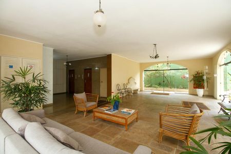 Apartamento para alugar com 25m², 1 quarto e 1 vaga Apartamento para alugar com 25m², 1 quarto e 1 vagaHall Social