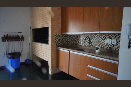 Apartamento para alugar com 54m², 2 quartos e sem vagaÁrea comum - Salão de festas