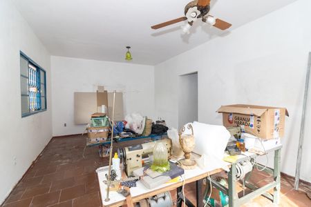 Sala de casa para alugar com 3 quartos, 100m² em Bangu, Rio de Janeiro