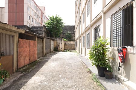 Apartamento para alugar com 48m², 2 quartos e 1 vagaÁrea comum - Estacionamento