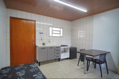 Sala/Quarto de kitnet/studio para alugar com 1 quarto, 60m² em Centro, São Leopoldo