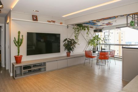 Sala de apartamento à venda com 2 quartos, 92m² em Vila Ipojuca, São Paulo