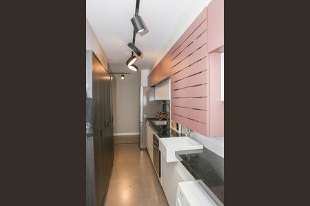 Apartamento à venda com 92m², 2 quartos e 2 vagasCozinha e Área de Serviço