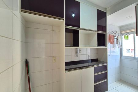 Apartamento para alugar com 55m², 2 quartos e 1 vagaCozinha 