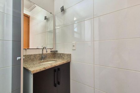 Apartamento para alugar com 55m², 2 quartos e 1 vagaBanheiro