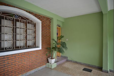 Casa para alugar com 162m², 3 quartos e sem vagaGaragem