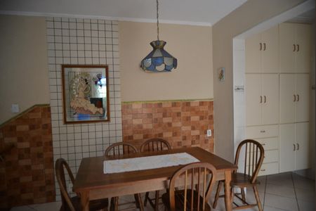 Casa para alugar com 162m², 3 quartos e sem vagaCozinha