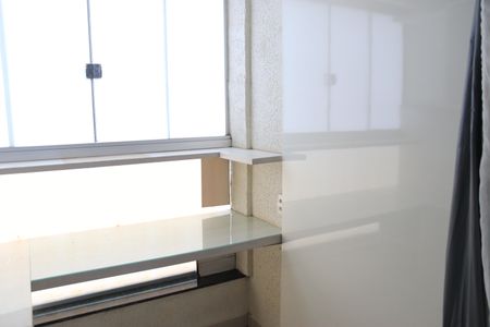 Casa de condomínio para alugar com 230m², 3 quartos e 3 vagasSuíte 01