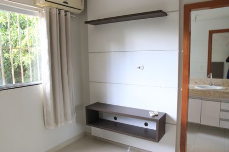 Casa de condomínio para alugar com 230m², 3 quartos e 3 vagasSuíte 03