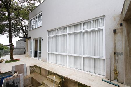 Casa à venda com 370m², 4 quartos e 5 vagasÁrea externa