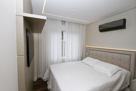 Casa à venda com 370m², 4 quartos e 5 vagasQuarto 3 - Suíte