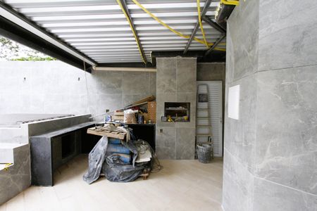 Casa à venda com 370m², 4 quartos e 5 vagasÁrea comum - Churrasqueira