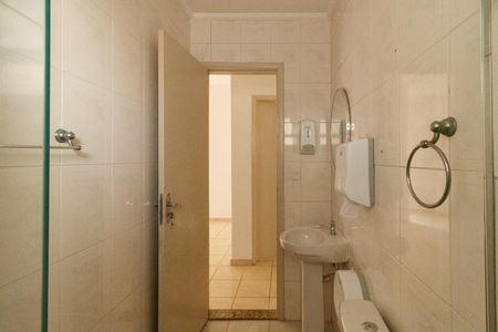 Apartamento para alugar com 75m², 2 quartos e 1 vaga Apartamento para alugar com 75m², 2 quartos e 1 vagaBanheiro