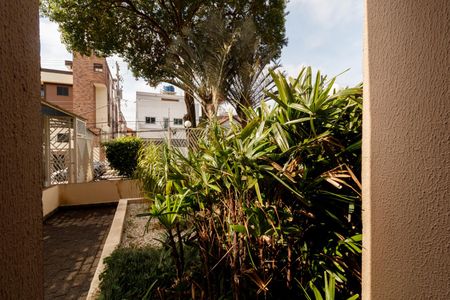 Apartamento para alugar com 75m², 2 quartos e 1 vaga Apartamento para alugar com 75m², 2 quartos e 1 vagaVaranda