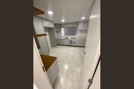 Casa de condomínio à venda com 430m², 3 quartos e 2 vagasFoto 07